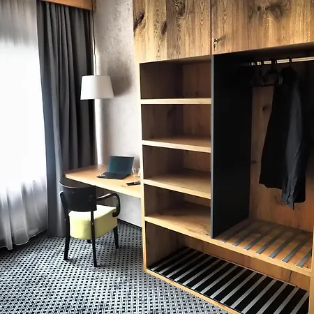 Apartment Alpina #3 *